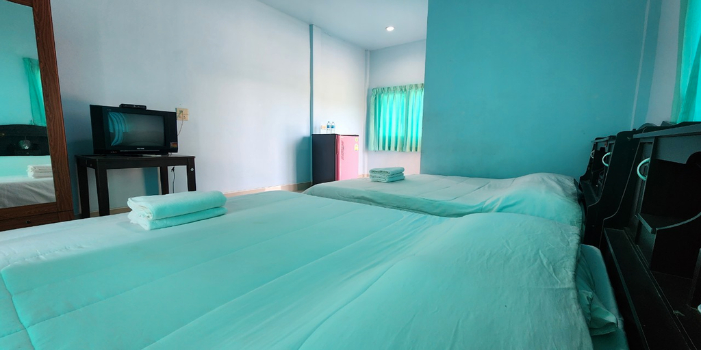 Bedroom 12