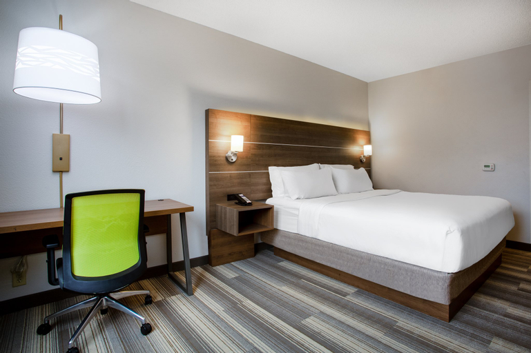Holiday Inn Express & Suites FORT WAYNE - Tap to explore photos
