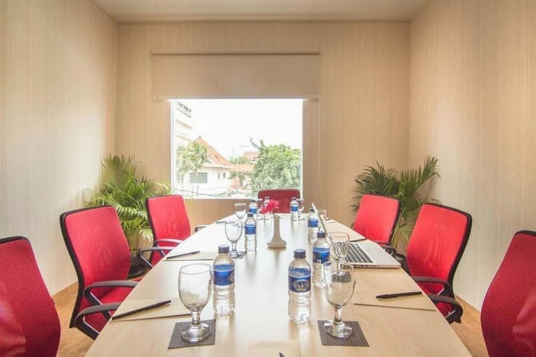 Business Facilities 30