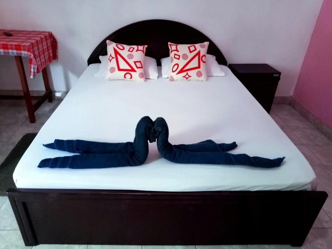 Bedroom 3, Takeshi inn, Dambulla