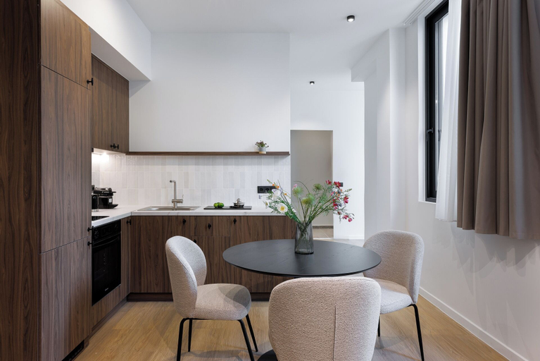 Others 4, MoRe by Zoia Living, Attica