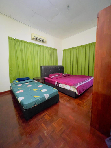 Bedroom 2, MY VILLA PD, Port Dickson