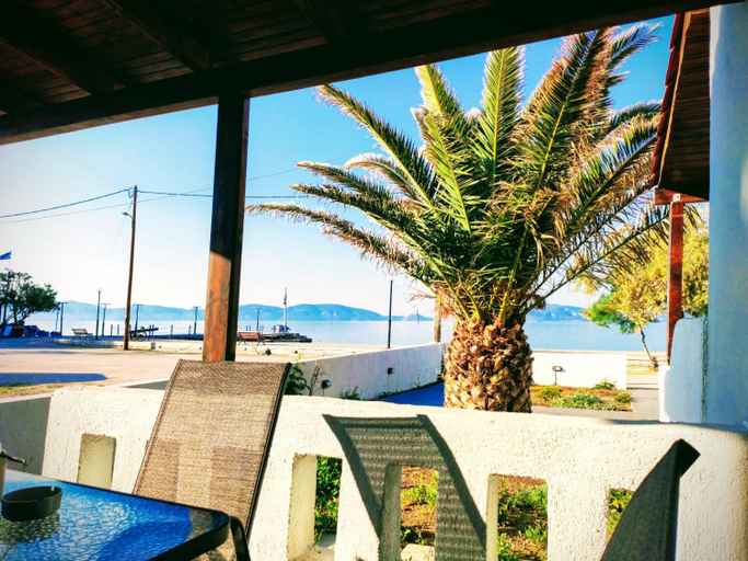 Food & Drinks 4, V&E's Apartments, Peloponnese