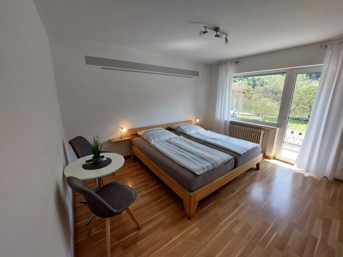 Others 2, Pension Mosella, Gastezimmer, Cochem-Zell