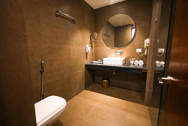 Bathroom 4, Dazzling Hotel, Agra