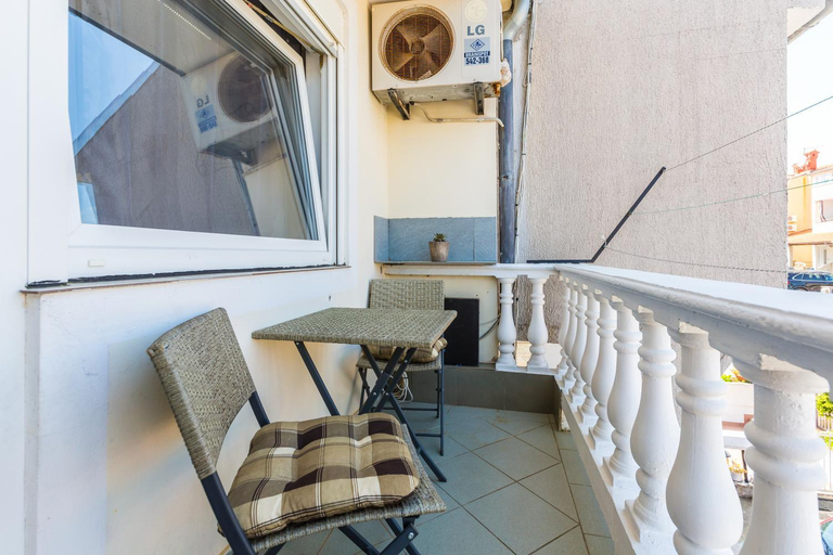 Balcony/terrace, Denis, Pula