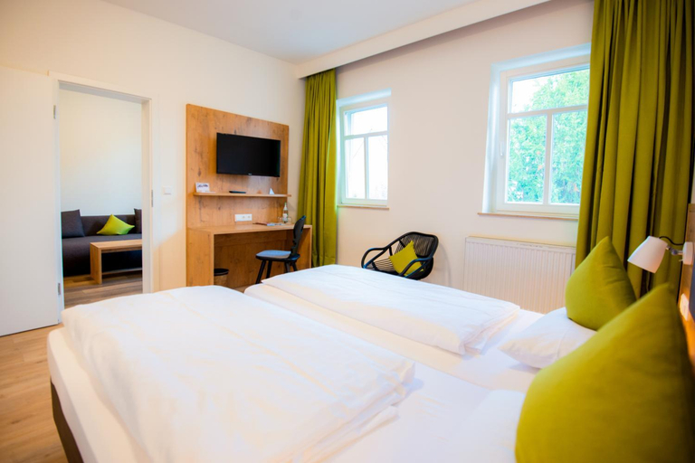 Bedroom 2, Landhaus Rossle, Schwäbisch Hall