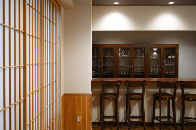 Food & Drinks, Hotel Bauhinia, Shinano