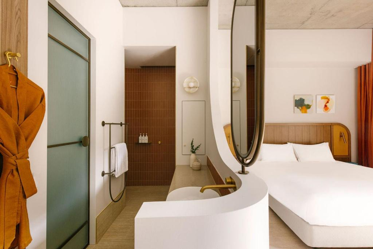 2, Basq House, Byron