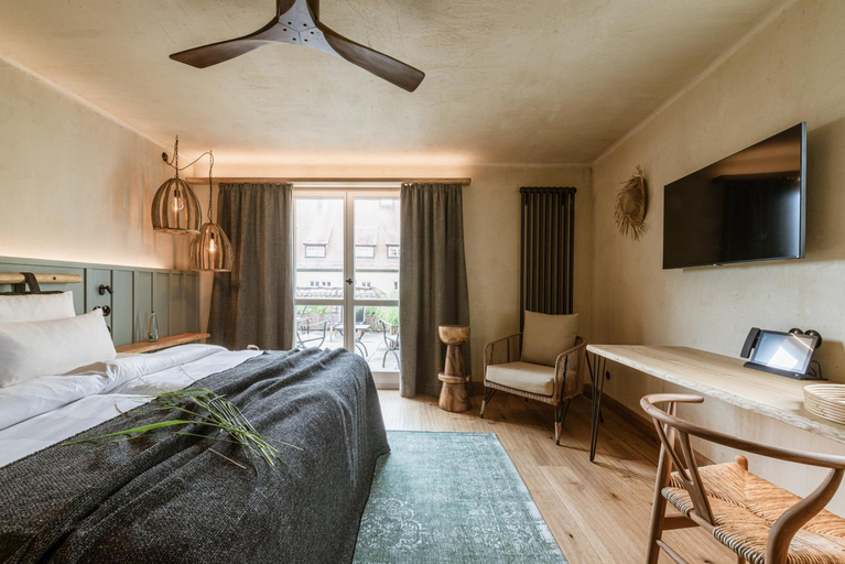 Bedroom 3, Hotel / Weingut Meintzinger, Würzburg
