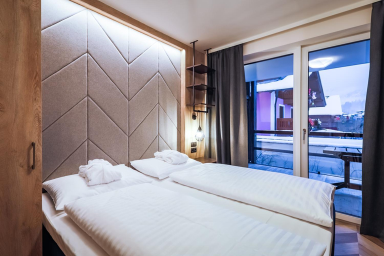 Bedroom 9