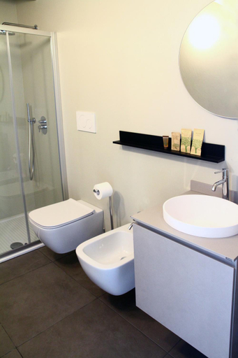 Bathroom 2, Dimore al Te, Mantua