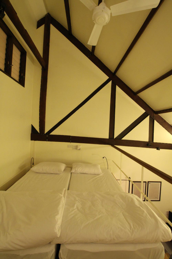 Bedroom 24
