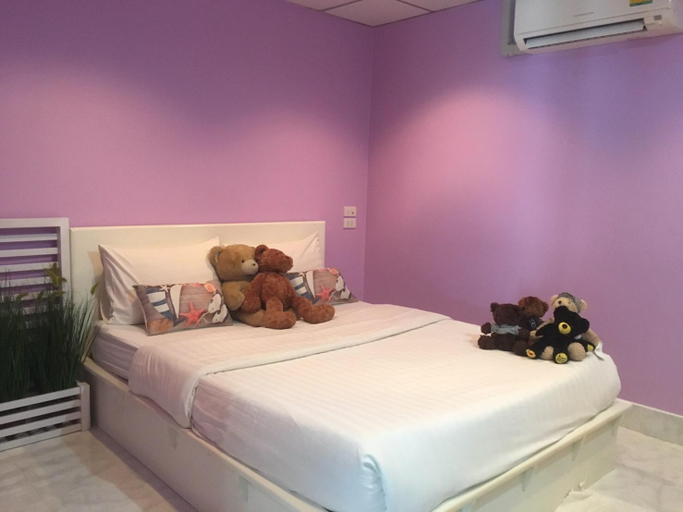Bedroom 6