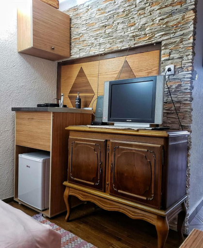 Others 4, Apartmani Vila Vjerra