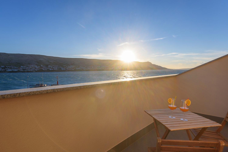 Others 4, Apartmani "Jadran", Pag