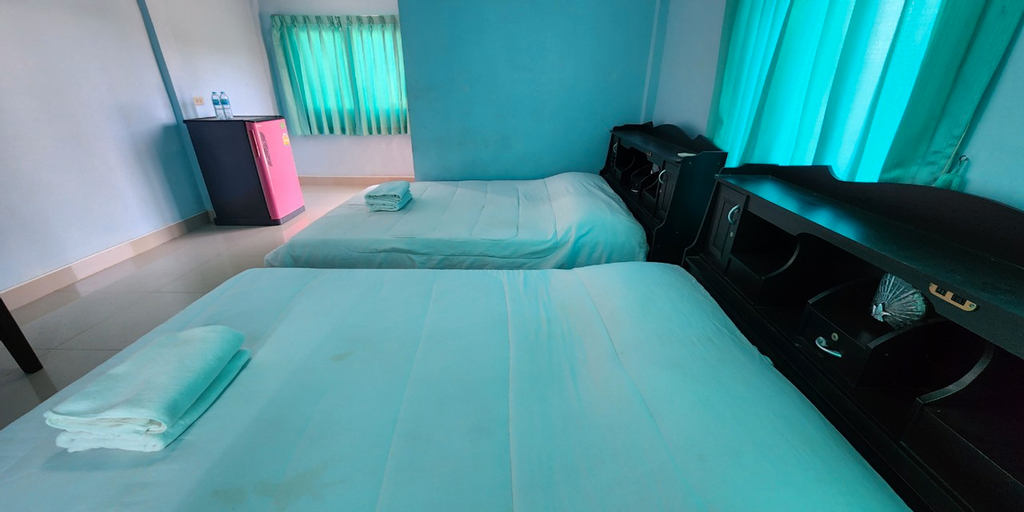 Bedroom 14