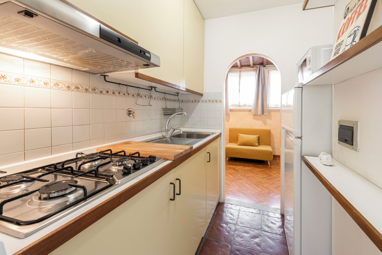 Others 4, Sweet Nest by MMega, Florence
