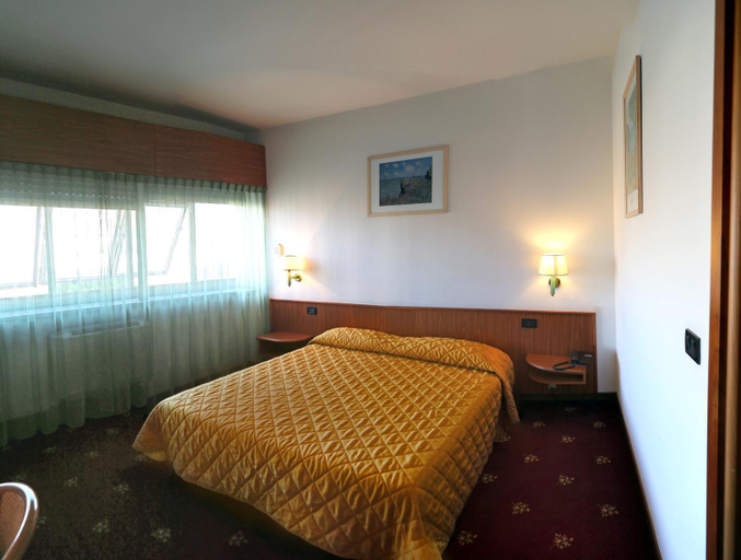 Bedroom 21
