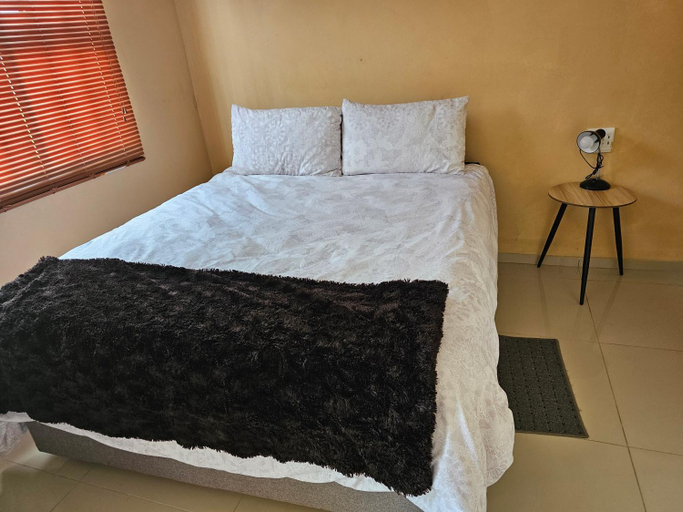 Others 2, Donsie Guesthouse, Umzinyathi