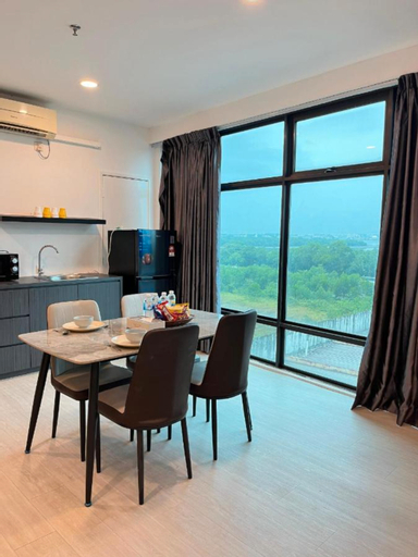 Dining Room 5