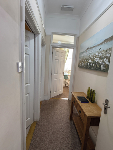 Others 5, Spring Garden Apartments, Hampshire