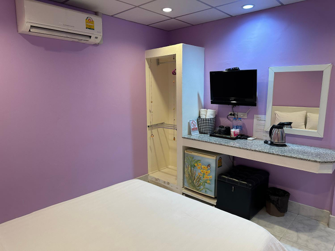 Bedroom 11