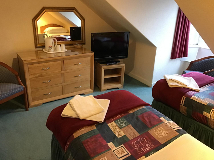 Bedroom 4, Crown Guest House, Aberdeen
