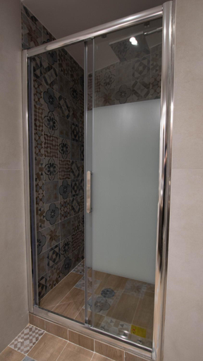 Others 4, Comola90 Guest House, Napoli