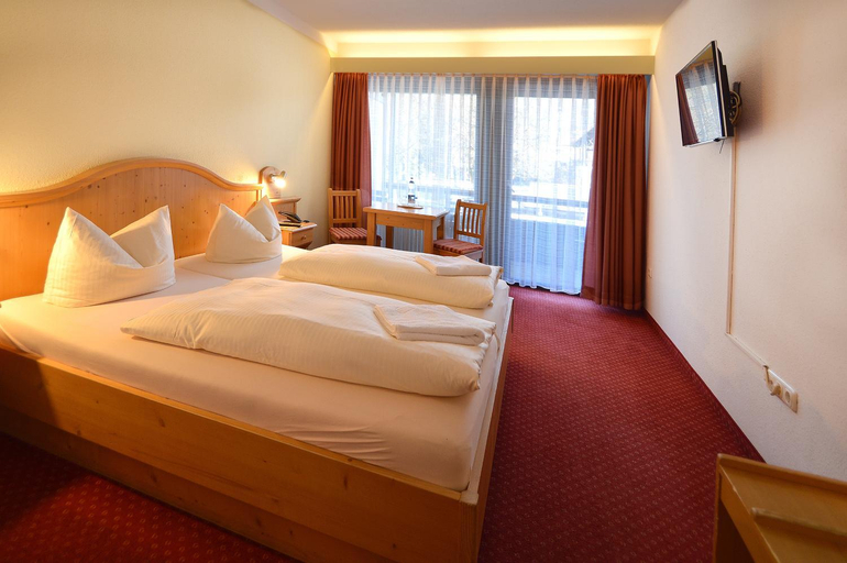 Bedroom 12