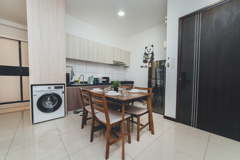 Others 4, Molek Little Joy Studio 4pax Bathtub with Balcony, Johor Bahru