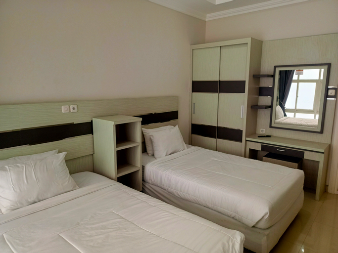 Bedroom 12