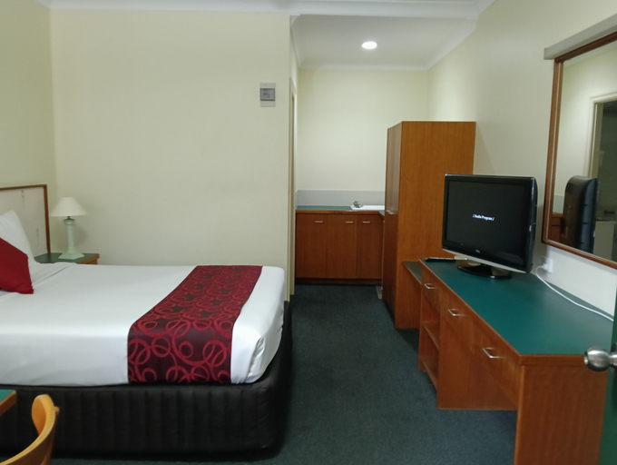 Bedroom 2, Bayswater Motel, Tweed Heads