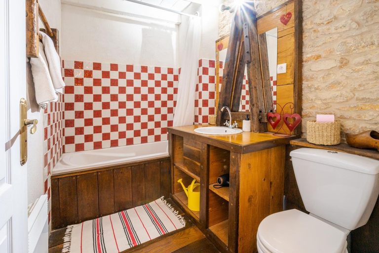 Bedroom 3, Bed and Bourgogne, Saône-et-Loire