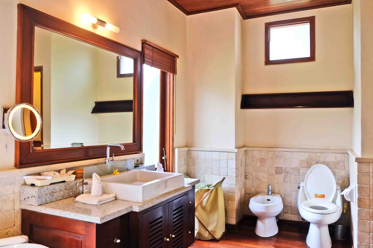 Bathroom 5