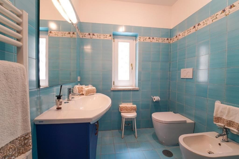 Bathroom 5, Le casette di Ulisse, Salerno