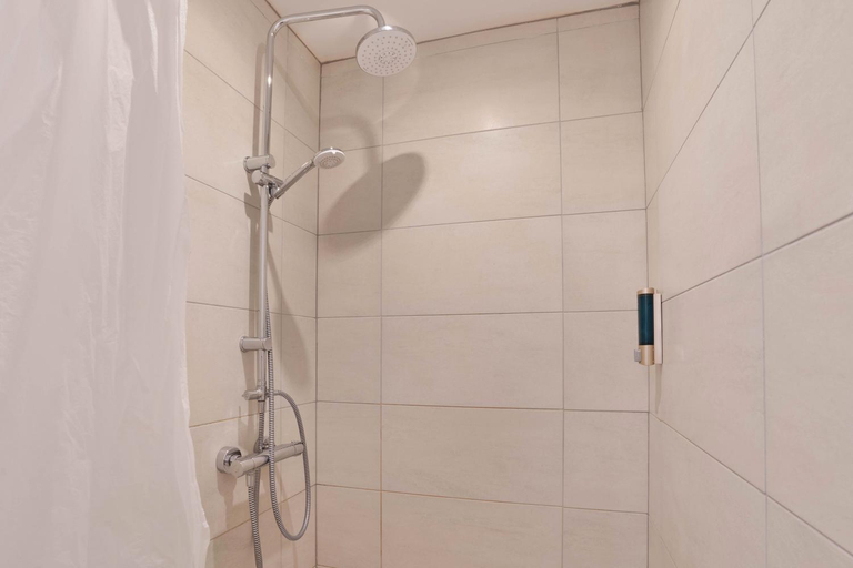 Bedroom 2, Apartments in the city center I private parking I home2share, Dortmund