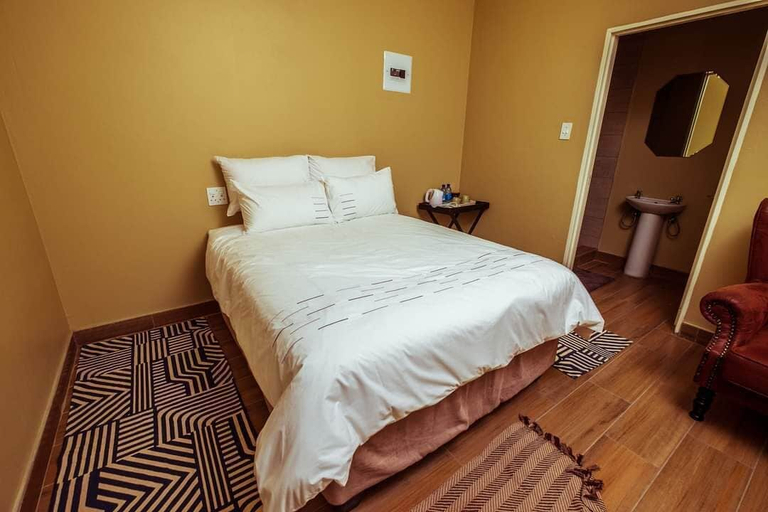 Bedroom 3, The Rock at Edwaleni, Nhlambeni