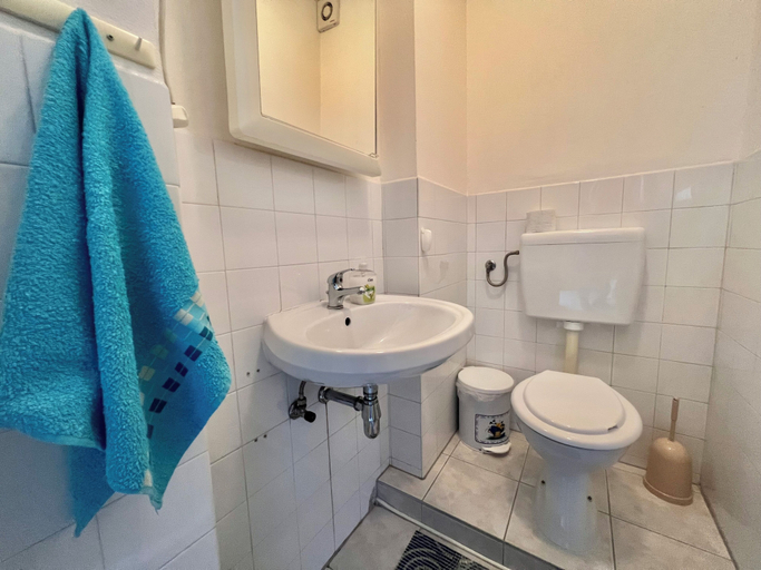 Bathroom 3, Apartman Jadranka 1, Crikvenica