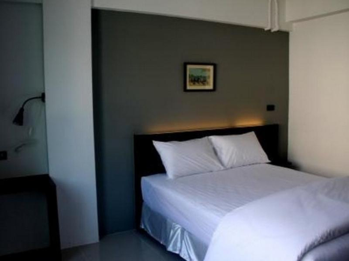 Bedroom 3, IZEN Budget Hotel & Residences, Muang Rayong