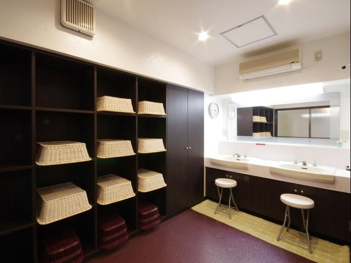Bathroom, Leo Plaza Hotel, Sasebo