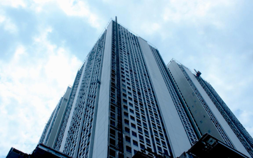 Exterior 2, Minimalist and Tranquil Studio Apartment Pollux Chadstone By Travelio, Cikarang