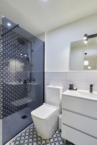 Bathroom 4, Estudios Bordadores by Valdesierra, Salamanca