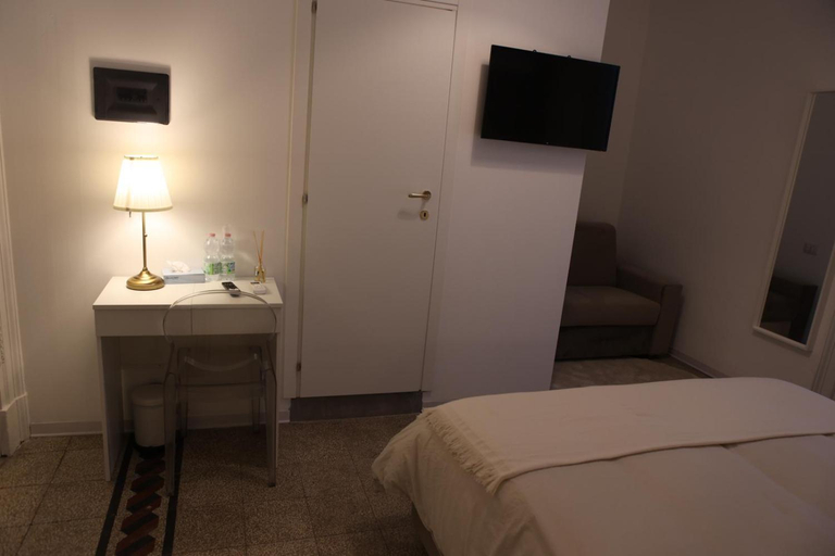 Others 4, Boutique Rooms B&B, Catania