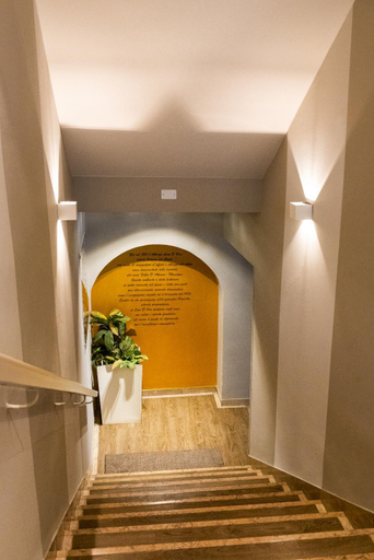 Others 4, Albergo Leon D'Oro, Pordenone