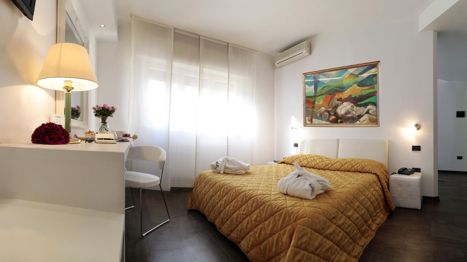 Bedroom 8