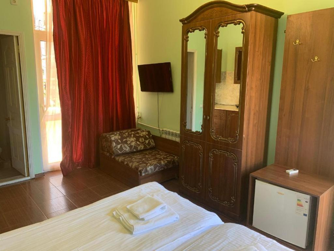 Bedroom 2, Leo Guest House, Sochi gorsovet