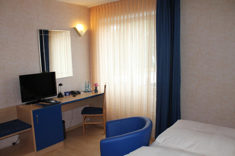 Bedroom 8