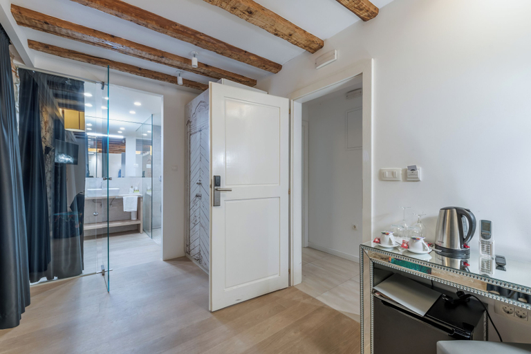 Bathroom 5, The Code Luxury Rooms, Split