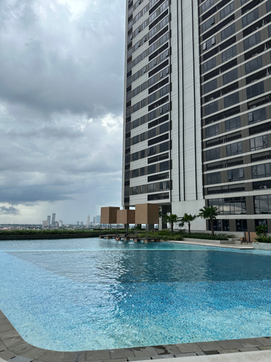 Exterior & Views, Super Cozy & Full Entertainment Convertible Space @Collins Boulevard Apartment by Christopher, Tangerang